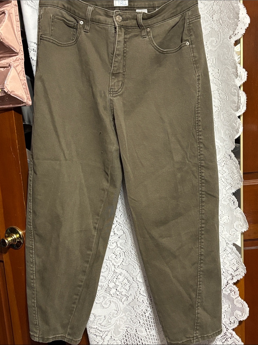 Time and Tru Olive-Tan women’s denim pants